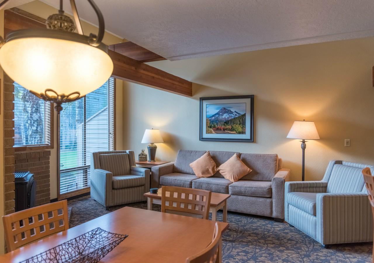 Whispering Woods Resort Welches Eksteriør bilde